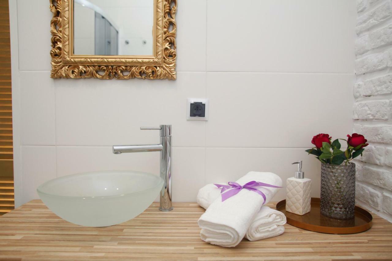 Apartament Loft Glamour Ec1 วูดช์ ภายนอก รูปภาพ